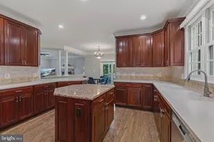 700 Park Street SE, Vienna, VA 22180 - Photo 19