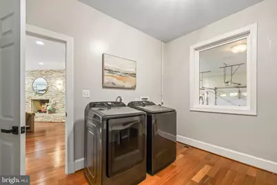 517 Seneca Road, Great Falls, VA 22066 - Photo 29