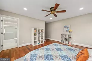 517 Seneca Rd, Great Falls, VA 22066 - Photo 35