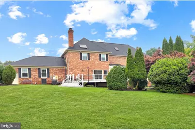 517 Seneca Road, Great Falls, VA 22066 - Photo 7