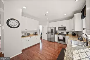7705 Ridgepark Ct, Springfield, VA 22153 - Photo 17