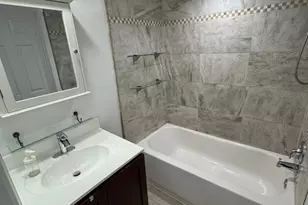 8353 Dunham Ct, Springfield, VA 22152 - Photo 7