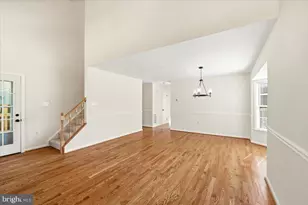 7928 Gambrill Ct, Springfield, VA 22153 - Photo 11