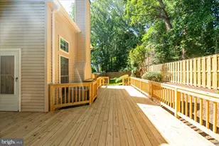 7928 Gambrill Ct, Springfield, VA 22153 - Photo 29
