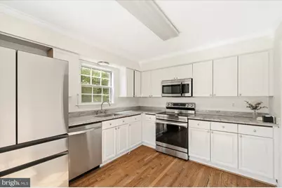 7928 Gambrill Court, Springfield, VA 22153 - Photo 5