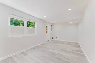 8143 Crystal Creek Ct, Springfield, VA 22153 - Photo 31