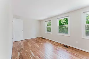 8143 Crystal Creek Ct, Springfield, VA 22153 - Photo 19