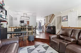 8892 Eagle Rock Ln, Springfield, VA 22153 - Photo 5
