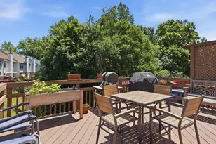 8892 Eagle Rock Ln, Springfield, VA 22153 - Photo 13