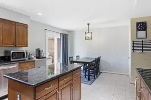 8892 Eagle Rock Ln, Springfield, VA 22153 - Photo 11