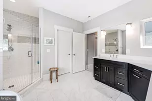 916 Desale St SW, Vienna, VA 22180 - Photo 53