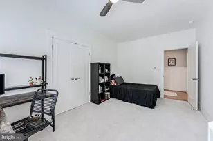 916 Desale St SW, Vienna, VA 22180 - Photo 37