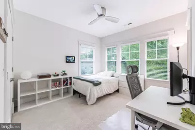 916 Desale Street SW, Vienna, VA 22180 - Photo 31
