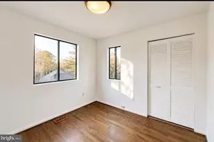 1661 Cedar Hollow Way, Reston, VA 20194 - Photo 11
