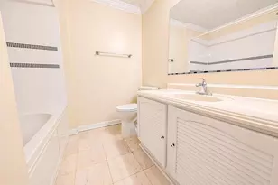 7993 Tyson Oaks Cir, Vienna, VA 22182 - Photo 23