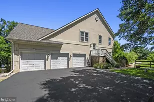 615 Nalls Farm Way, Great Falls, VA 22066 - Photo 9