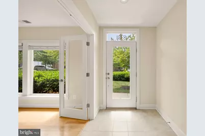 8331 Looking Glass Way, Fairfax, VA 22031 - Photo 7