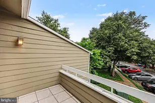 1927 Villaridge Dr, Reston, VA 20191 - Photo 23