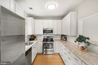 1927 Villaridge Drive, Reston, VA 20191 - Photo 7