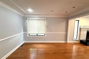 7811 Wendy Ridge Ln, Annandale, VA 22003 - Photo 7