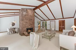 8000 Seven Hills Ct, Clifton, VA 20124 - Photo 17