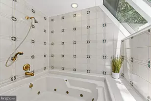 8000 Seven Hills Ct, Clifton, VA 20124 - Photo 29