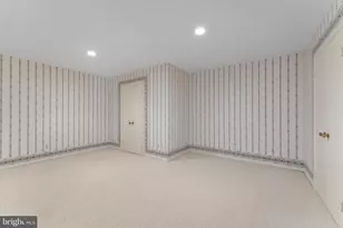 8000 Seven Hills Ct, Clifton, VA 20124 - Photo 41