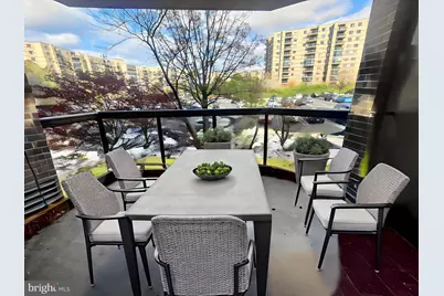 8360 Greensboro Drive #207, McLean, VA 22102 - Photo 11