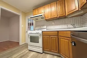7445 Patterson Rd, Falls Church, VA 22043 - Photo 3