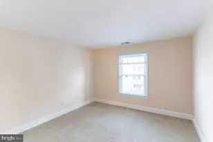 7348 Lewinsville Square Pl, McLean, VA 22101 - Photo 21