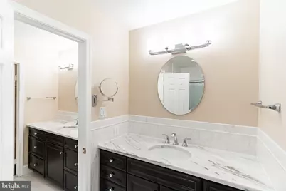 7348 Lewinsville Square Place, McLean, VA 22101 - Photo 17