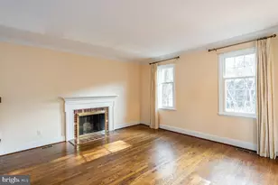 7348 Lewinsville Square Pl, McLean, VA 22101 - Photo 3