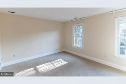 7348 Lewinsville Square Place, McLean, VA 22101 - Photo 17