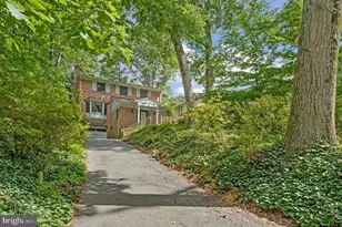 6217 Park Rd, McLean, VA 22101 - Photo 3