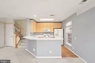 12739 Fair Crest Ct, Fairfax, VA 22033 - Photo 17