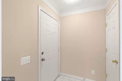12739 Fair Crest Court #301, Fairfax, VA 22033 - Photo 5