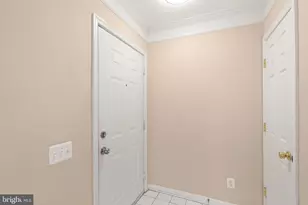 12739 Fair Crest Ct, Fairfax, VA 22033 - Photo 5