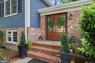 2507 Toron Ct, Alexandria, VA 22306 - Photo 3