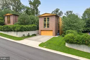 2500 Buckelew Dr, Falls Church, VA 22046 - Photo 1