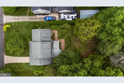 8319 W Boulevard Drive, Alexandria, VA 22308 - Photo 3