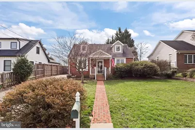 6915 Farragut Avenue, Falls Church, VA 22042 - Photo 1
