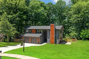 2412 Andorra Pl, Reston, VA 20191 - Photo 3