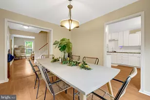 5720 Crownleigh Ct, Burke, VA 22015 - Photo 37