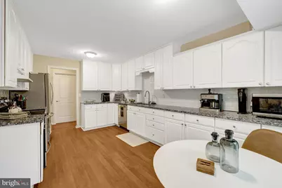 5720 Crownleigh Court, Burke, VA 22015 - Photo 39