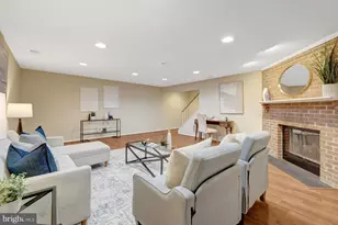 5720 Crownleigh Ct, Burke, VA 22015 - Photo 47