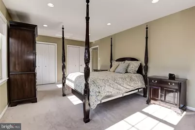 5720 Crownleigh Court, Burke, VA 22015 - Photo 17