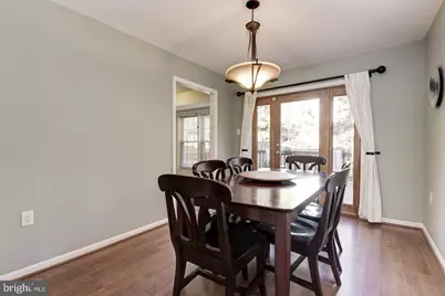 5720 Crownleigh Court, Burke, VA 22015 - Photo 9
