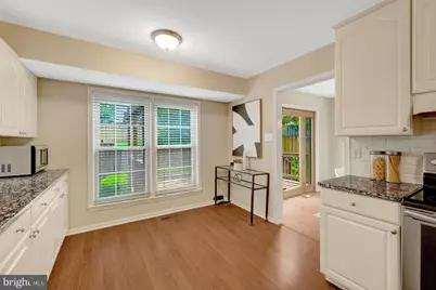 5720 Crownleigh Court, Burke, VA 22015 - Photo 25