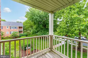6718 W Wakefield Dr, Alexandria, VA 22307 - Photo 5