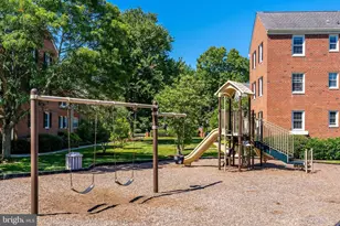 6718 W Wakefield Dr, Alexandria, VA 22307 - Photo 23